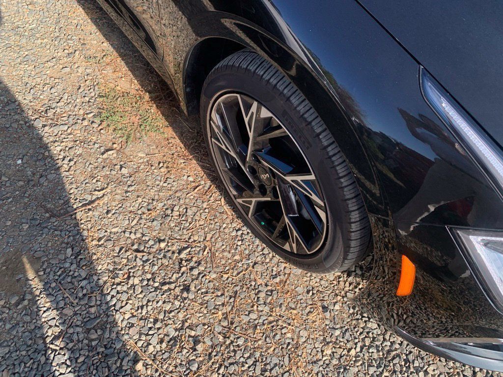 Certified 2025 Kia K5 GT-Line w/ GT-Line Premium Package FWD image 5