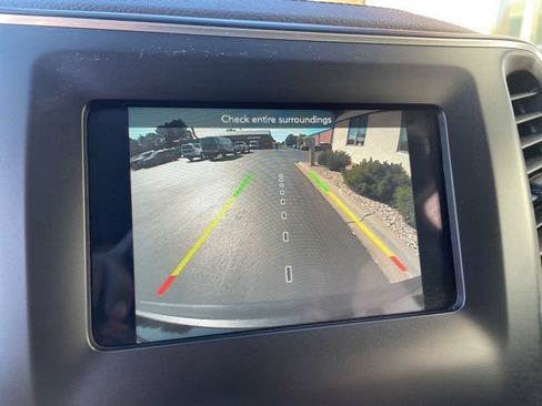 Certified 2020 Jeep Cherokee Latitude Lux w/ Quick Order Package 26H Lux image 12