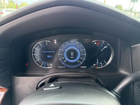 Used 2016 Cadillac Escalade Premium image 40