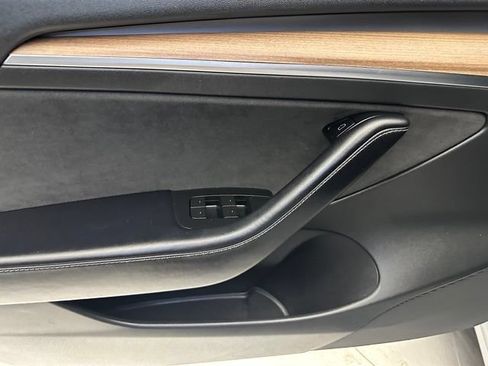 Used 2023 Tesla Model 3 Standard Range RWD image 22