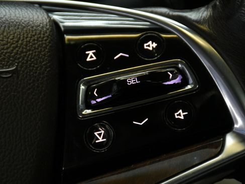 Used 2013 Cadillac XTS Premium w/ Driver Assist Package image 22