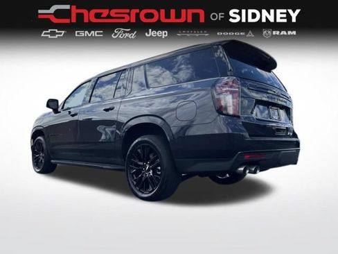Used 2023 Chevrolet Suburban RST w/ Sport Performance Package AWD/4WD image 15