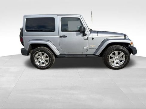 Used 2013 Jeep Wrangler Sahara image 7