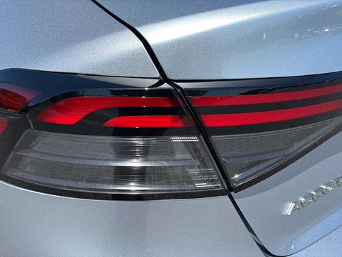 Used 2023 Honda Accord LX image 11