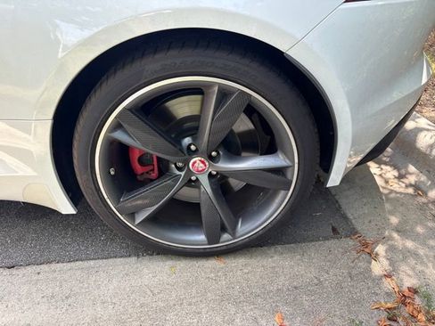 Used 2015 Jaguar F-TYPE S RWD image 7