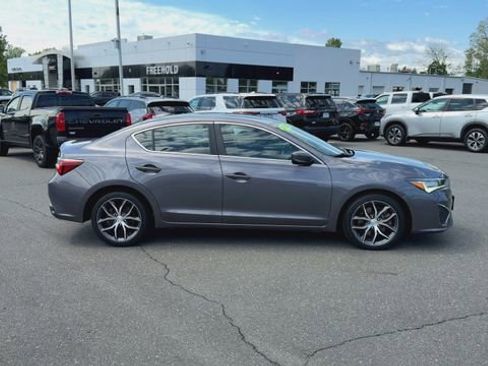 Used 2022 Acura ILX w/ Premium Package FWD image 9