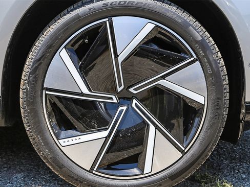 New 2025 Volvo EX90 Ultra image 10