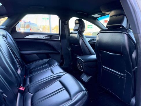 Used 2019 Lincoln MKZ Premiere image 24
