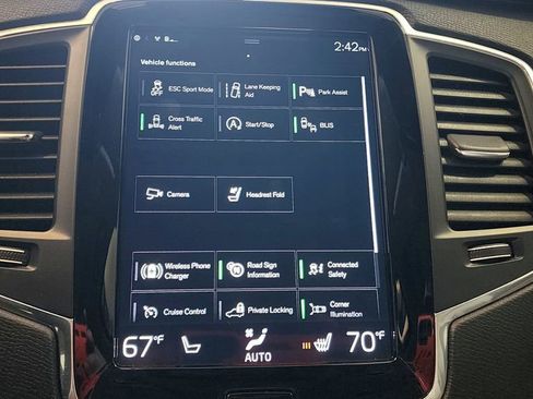 Used 2021 Volvo XC90 T5 Momentum w/ Climate Package image 44