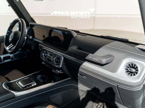 Used 2025 Mercedes-Benz G 63 AMG 4MATIC image 39