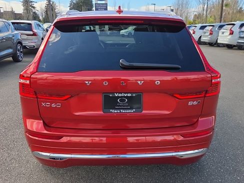 Certified 2023 Volvo XC60 B6 Ultimate w/ Climate Package AWD/4WD image 12