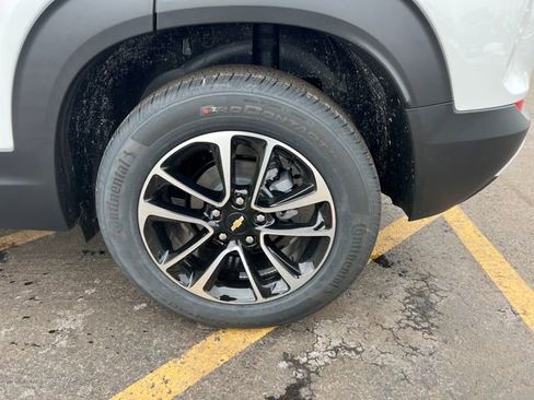 New 2026 Chevrolet TrailBlazer LT w/ Convenience Package image 24