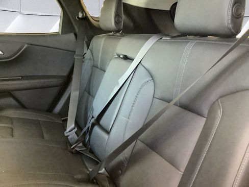 Used 2019 Chevrolet Blazer LT w/ Sun and Wheels Package image 18