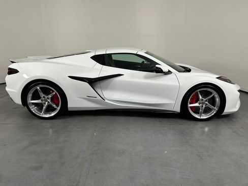Used 2024 Chevrolet Corvette E-Ray w/ Chrome Exterior Badge Package AWD/4WD image 8