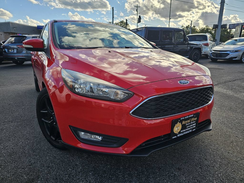 Used 2016 Ford Focus SE w/ Equipment Group 201A FWD image 6
