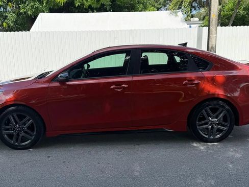 Used 2021 Kia Forte GT-Line w/ GT-Line Premium Package FWD image 3