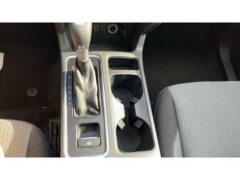 Certified 2017 Ford Escape SE w/ Equipment Group 201A image 23