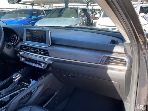 Used 2022 Kia Telluride SX w/ SX Prestige Package image 19