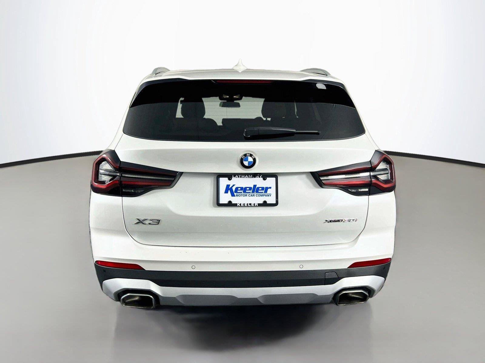 Used 2022 BMW X3 xDrive30i w/ Convenience Package AWD/4WD image 5