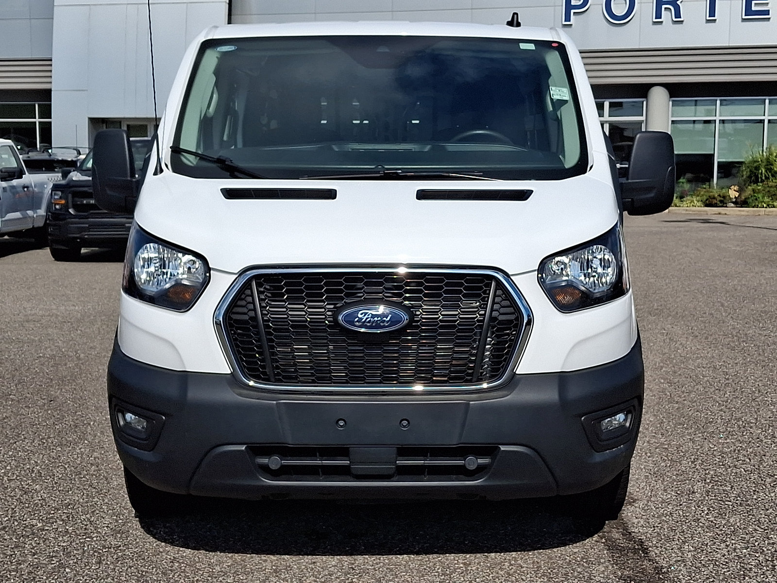 Certified 2025 Ford Transit 250 Low Roof w/ Exterior Upgrade Package RWD image 3