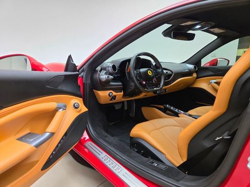 Used 2022 Ferrari F8 Tributo RWD image 16