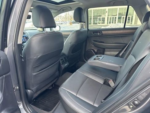 Used 2019 Subaru Outback 2.5i Limited w/ Popular Package #2 image 36