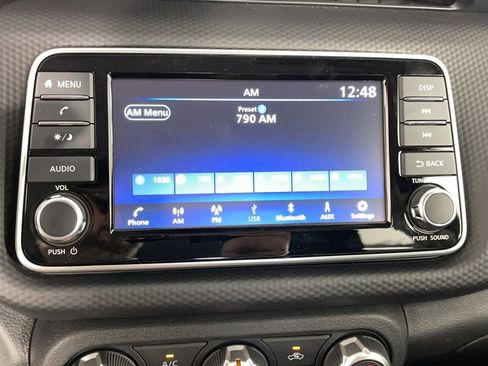 New 2025 Nissan Kicks Play S image 21