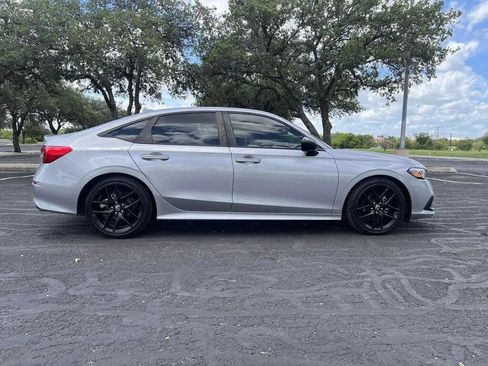 Used 2022 Honda Civic Sport image 7