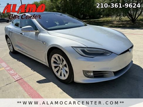 Used 2018 Tesla Model S 100D image 10
