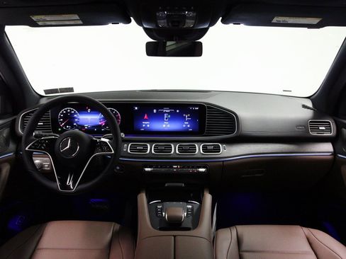 New 2026 Mercedes-Benz GLE 450 4MATIC image 2