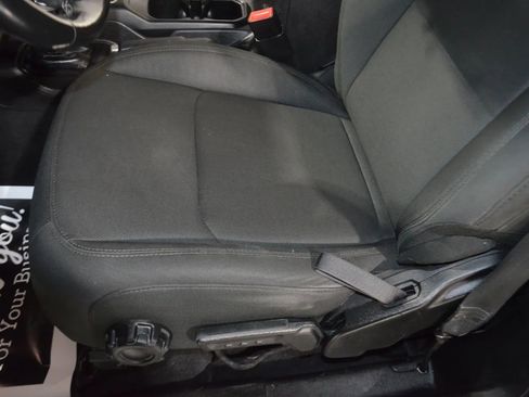 Used 2020 Jeep Wrangler Sport AWD/4WD image 15
