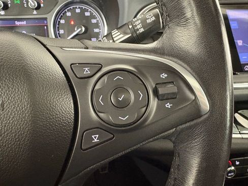 Used 2021 Buick Enclave Essence w/ Sport Touring Edition image 20