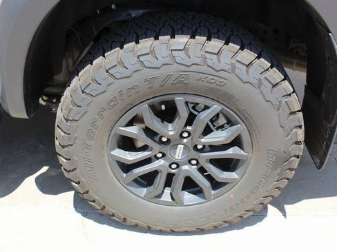 Used 2025 Ford Ranger Raptor image 29