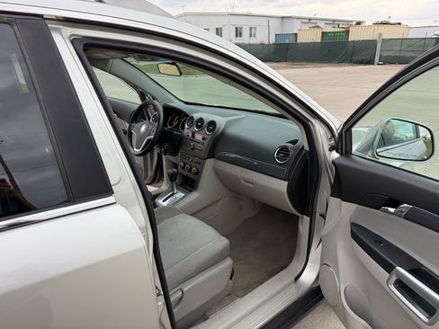 Used 2008 Saturn Vue XE image 19