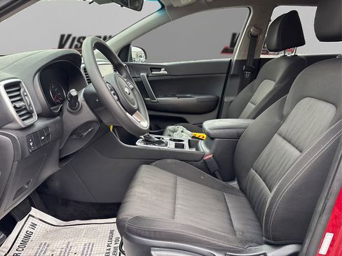Used 2021 Kia Sportage LX image 9