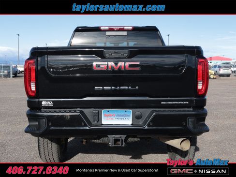 Used 2023 GMC Sierra 3500 Denali w/ Denali Black Diamond Edition image 57