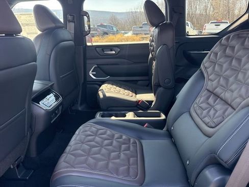 New 2026 Nissan Armada Platinum AWD/4WD image 11