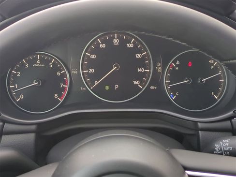 New 2026 MAZDA MAZDA3 Carbon image 32