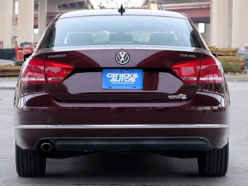 Used 2013 Volkswagen Passat TDI SEL Premium image 16