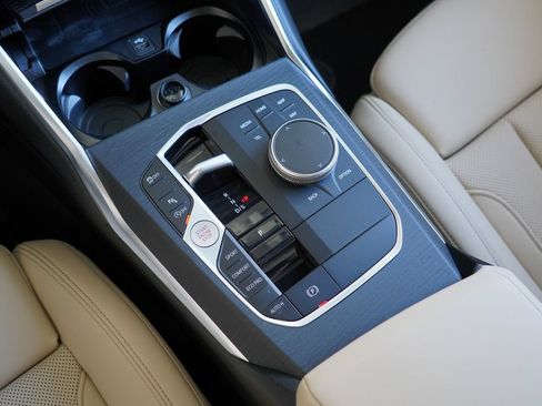 New 2026 BMW 330i Sedan w/ Convenience Package RWD image 18