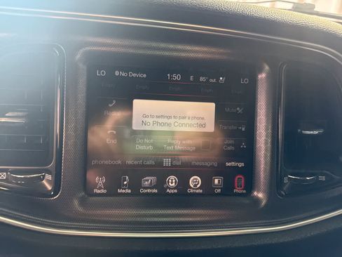 Used 2016 Dodge Challenger SXT Plus image 21