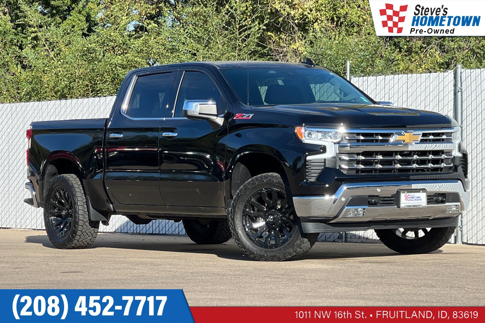 Used 2023 Chevrolet Silverado 1500 LTZ w/ LTZ Premium Package AWD/4WD image 1
