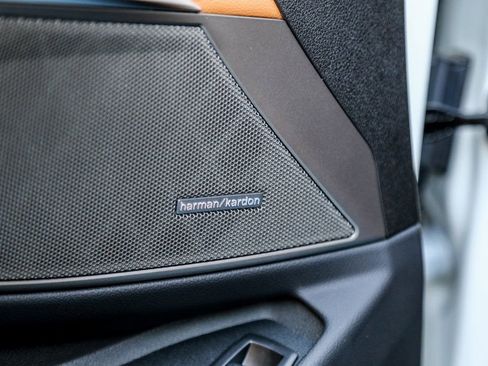 New 2026 BMW 330i xDrive Sedan w/ M Sport Package image 19