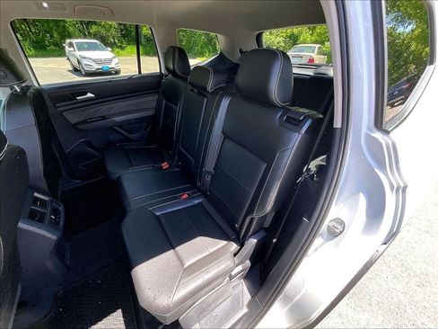 Used 2023 Volkswagen Atlas SE w/ Panoramic Sunroof Package AWD/4WD image 26