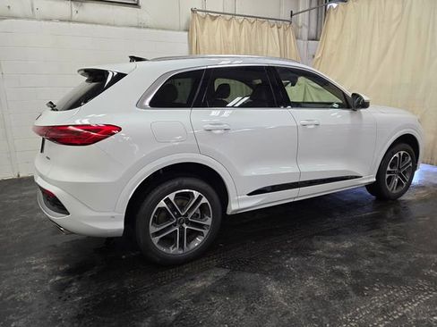 Certified 2025 Audi Q5 Premium Plus w/ Premium Plus image 10