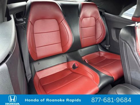 Used 2024 Ford Mustang GT Premium image 29