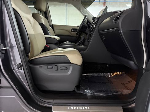 Used 2023 INFINITI QX80 Premium Select w/ All-Season Package image 51