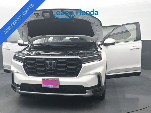 Used 2025 Honda Pilot EX-L image 37
