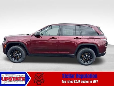 New 2026 Jeep Grand Cherokee Altitude image 4