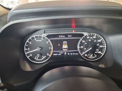 Used 2024 Nissan Rogue S image 19